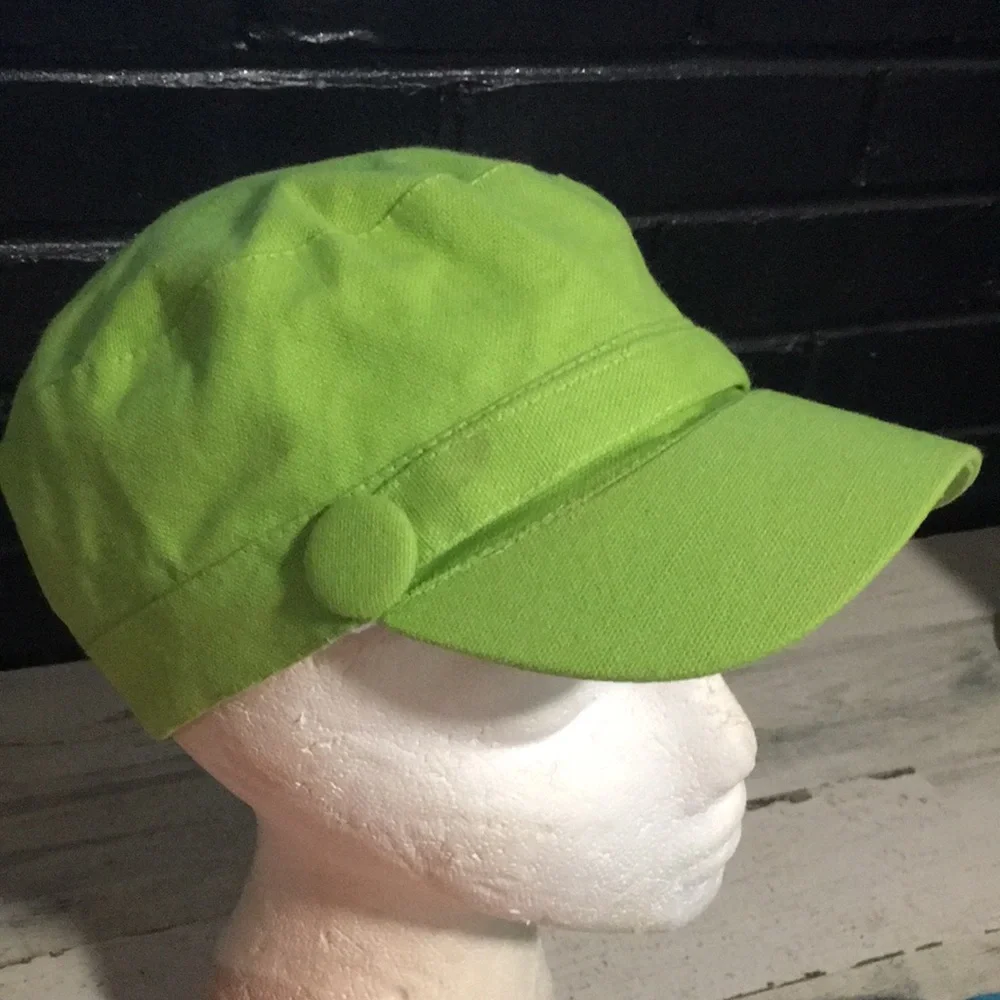 Bossani woman’s set of three stretch ball cap with two buttons and band